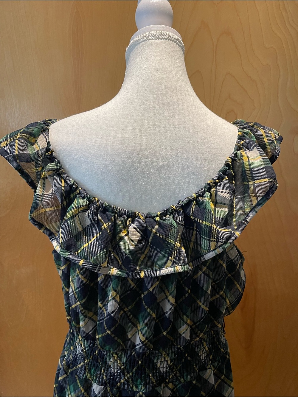 Plaid Maxi Dress with Ruffle Neckline Smocked Waist - Picture 3 of 5